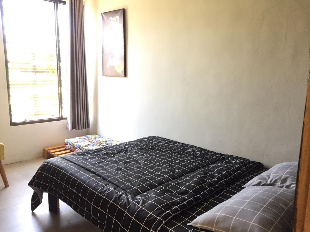 Happy House Bnb Bromo Backpacker Probolinggo Zewnętrze zdjęcie