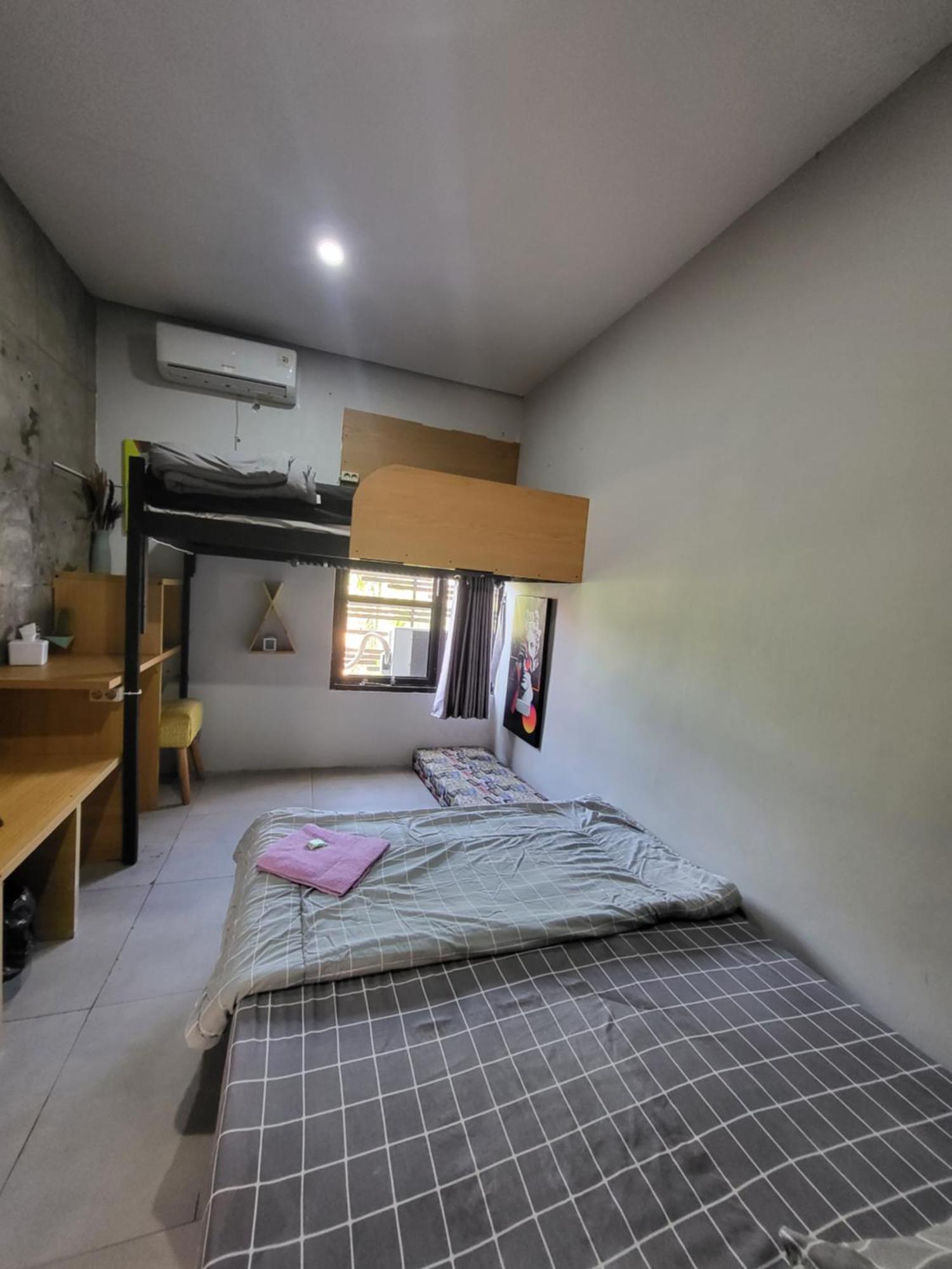 Happy House Bnb Bromo Backpacker Probolinggo Zewnętrze zdjęcie