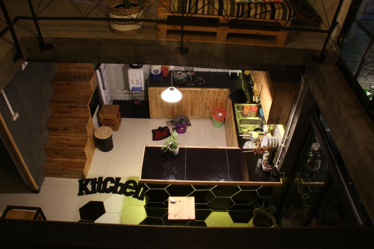Happy House Bnb Bromo Backpacker Probolinggo Zewnętrze zdjęcie